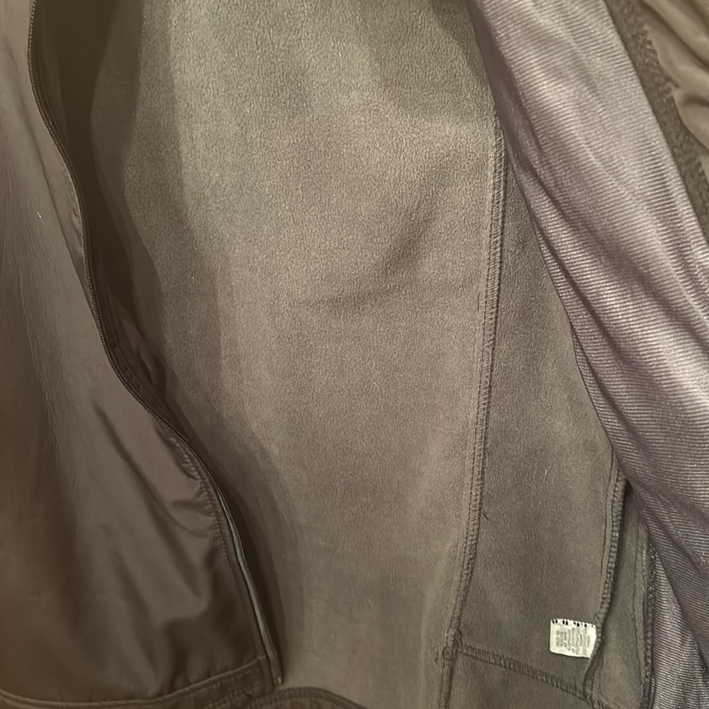 Black Jacket Uga - image 7